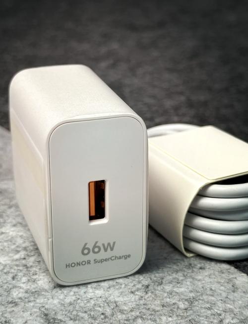 榮耀66W快充 高效充電，重塑手機充電體驗